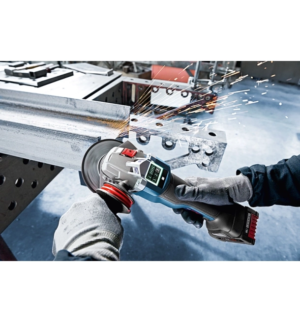 ProCORE18V 8.0Ah Professional