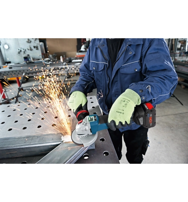 ProCORE18V 8.0Ah Professional