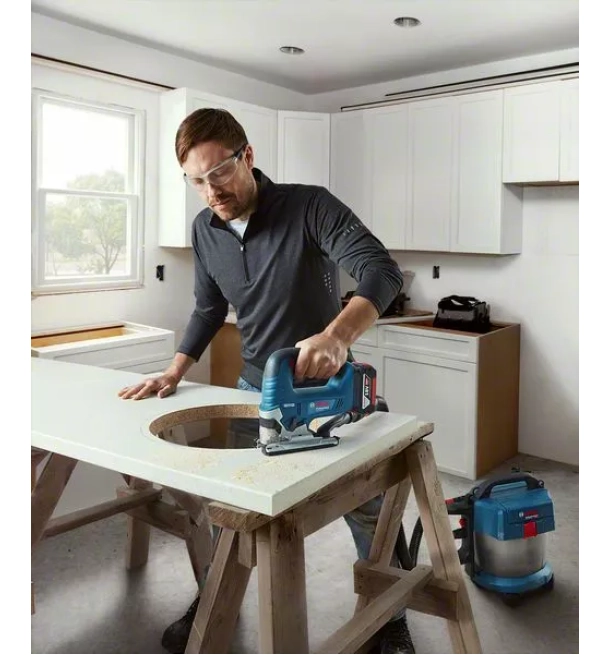 ლობზიკი   GST 185-LI Professional